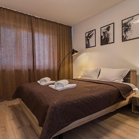 Coresi Modern Apartment Braszów Zewnętrze zdjęcie