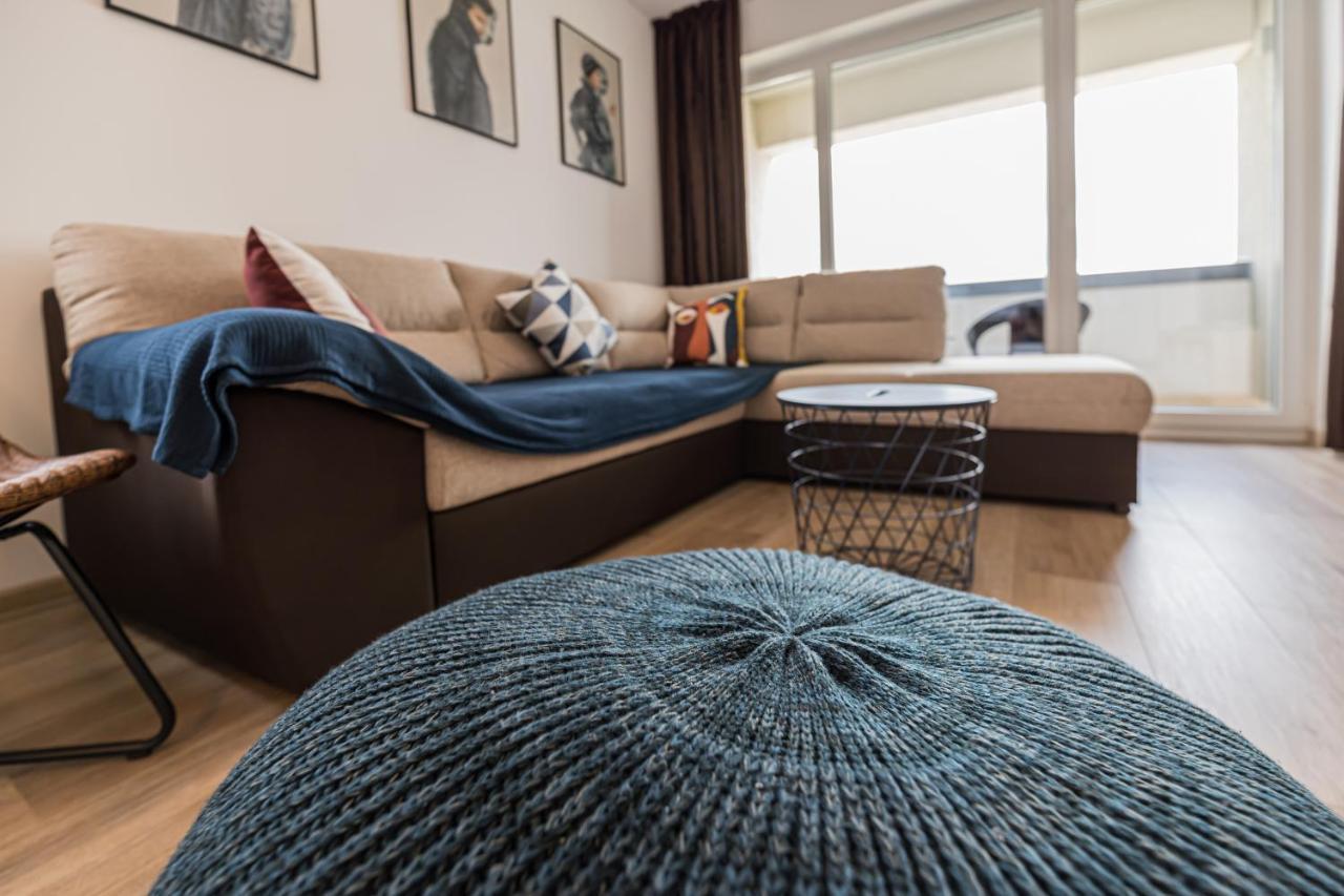 Coresi Modern Apartment Braszów Zewnętrze zdjęcie